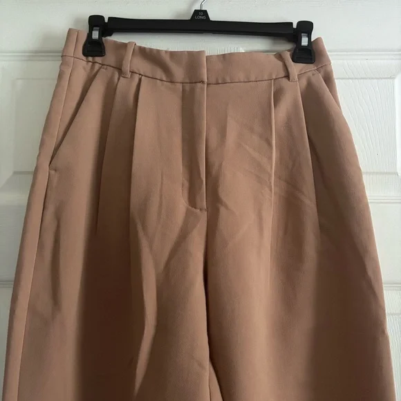 Abercrombie & Fitch Women's Camel Trousers - Picture 3 of 8